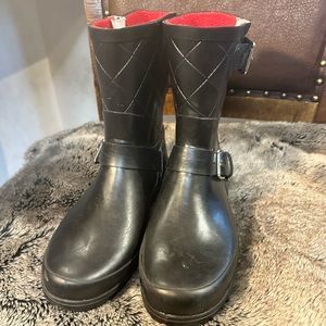 Sperry Black Quilted Winter Boots